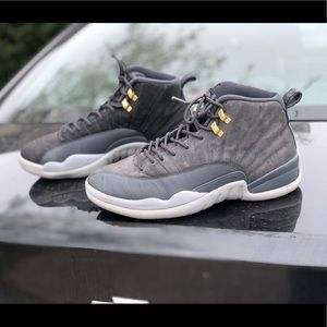 Air Jordan 12 wolf grey